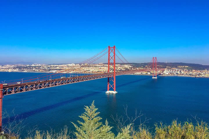 Full-Day Arrábida, Setúbal and Azeitão Tour from Lisbon with Wine Tasting image