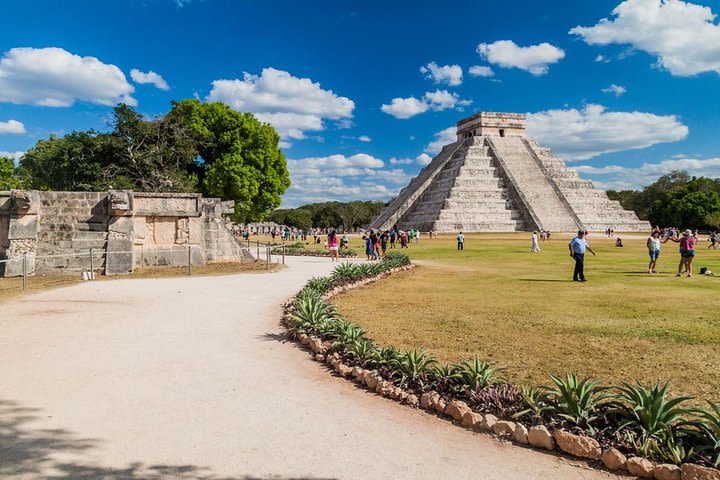 Chichen Itza Archaeological Site Tour from Merida image