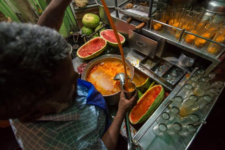 Kebab and Curry Food Walk with guide and transport in and around Mohd Ali Road! image