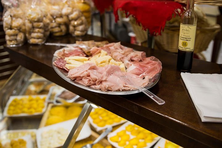 Bologna Food Tour from a local perspective image