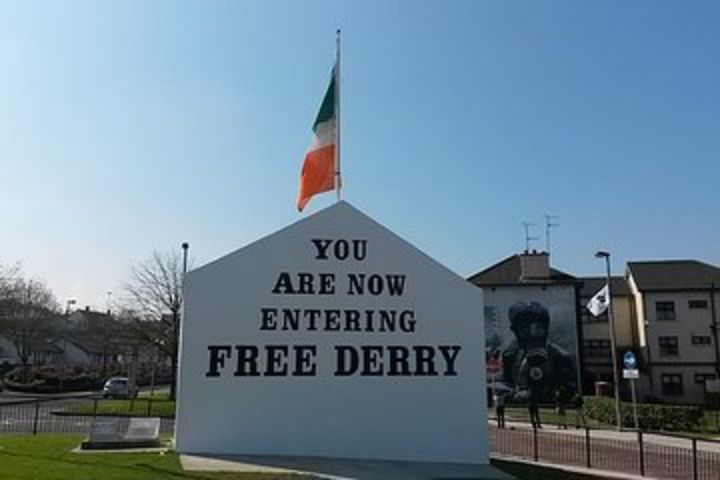 Derry Guided Tours Private Bloody Sunday and Bogside Murals Walking Tour image