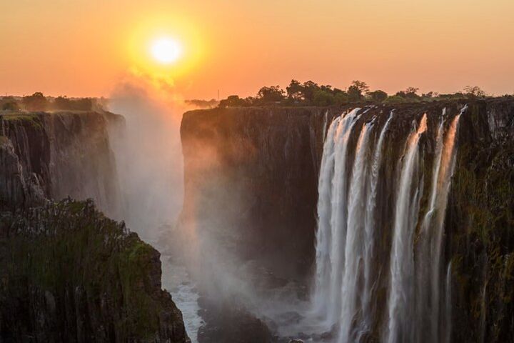 Victoria Falls guided tour image