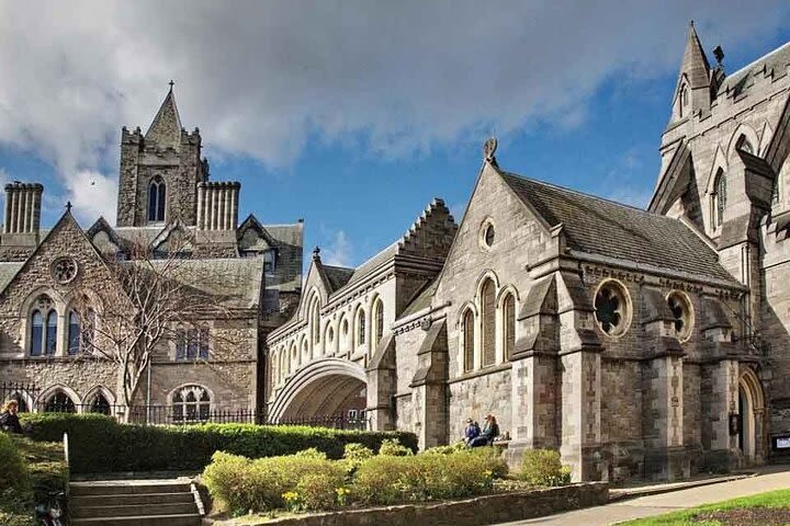 Brazen Head - Oldest Pub in Ireland and Dublin Castle City Tour image