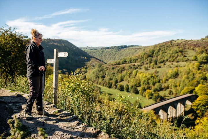 Peak District & Poole’s Cavern from Manchester Includes Admission image