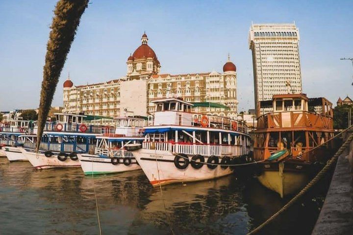 Elephanta Tour with Mumbai Sightseeing Including AC vehicle image