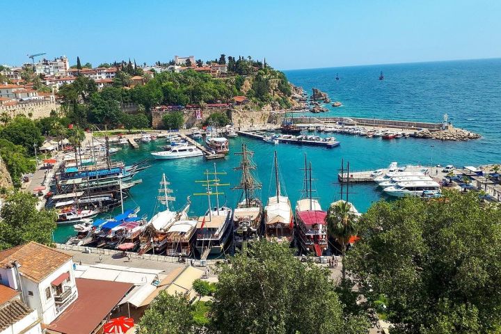 6-Day Ephesus, Pamukkale, Antalya & Cappadocia Tour image