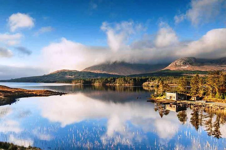 Shore Excursion: Self-Guided Wild Atlantic Way E-Biking Tour from Clifden image