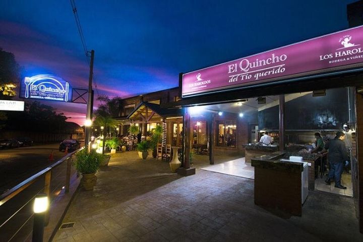 El Quincho Del Tio Querido Dinner Show image