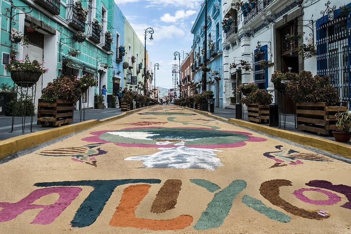 Atlixco de Las Flores and Val’Quirico: Private Tour image