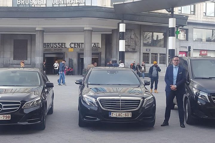 Private Arrival Transfer from Brussels to Maastricht by Business car image