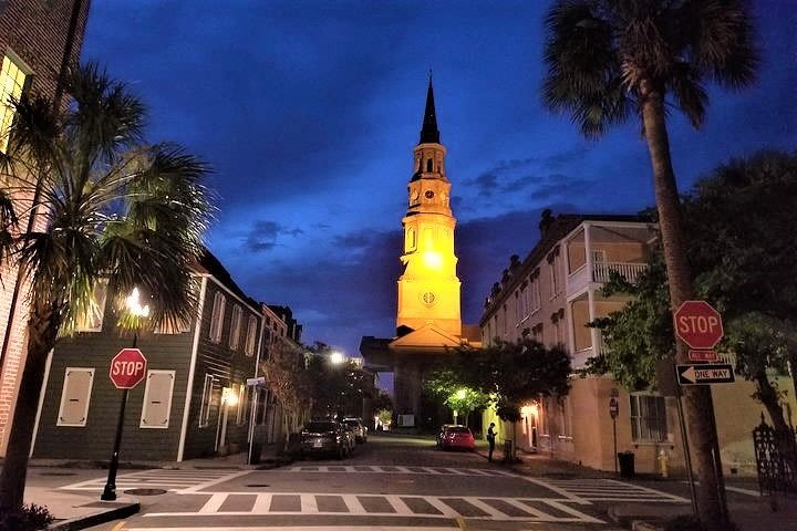 Charleston's Pleasing Terrors Night-Time Walking Ghost Tour image