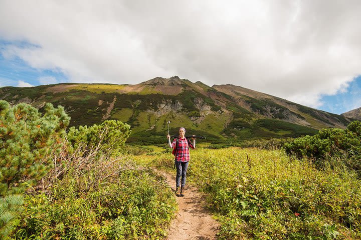 Trip to Vachkazhets Mountain Private Tour image