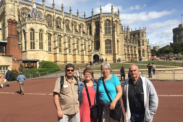 The Crown! Royal London and Windsor Route of Monarchy (Private Tour) image