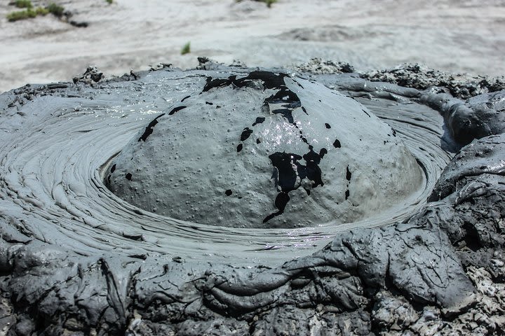 Gobustan, Mud volcanoes, Fire temple, Fire mountain GROUP TOUR image