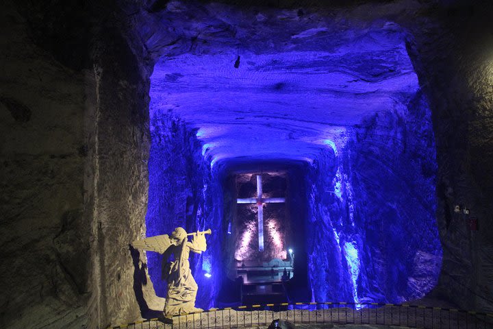 Private Visit to Zipaquira's Town & Salt Cathedral + In&Out Transfer + (6 hours) image