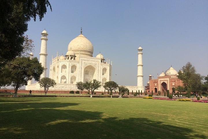 TajMahal Sunrise Tour with 3 World Heritage Site From Delhi by Car-All Inclusive image