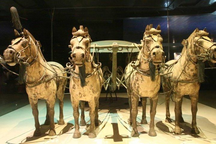 Private Day Trip to Terracotta Warriors and Jingdis Tomb image