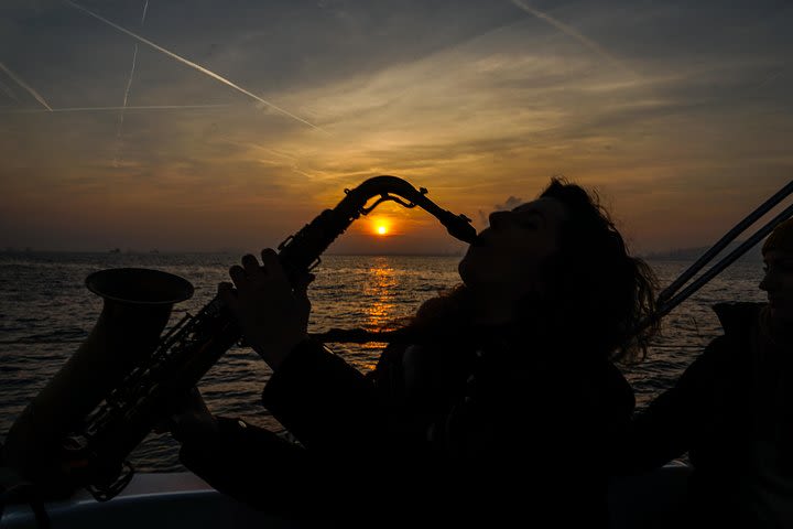 Sunset Live Sax & Sailing Experience Barcelona 2 h. image