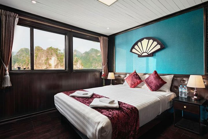 Halong Luxury Cruise - Including Pick up and Drop off image