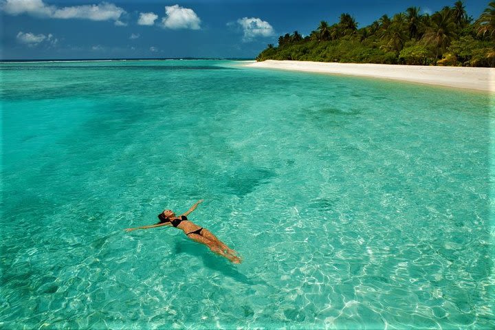 Full-Day Rosario Islands Including Barú, Cholon and Playa Blanca image