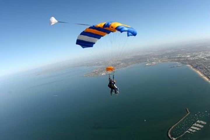 Melbourne Tandem Skydive 14,000ft With Beach Landing image