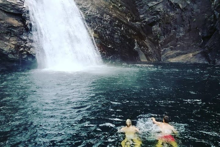 Adam's peak (Sri pada) Waterfalls tour image