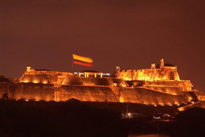 Night Trolley Sightseeing in Cartagena image