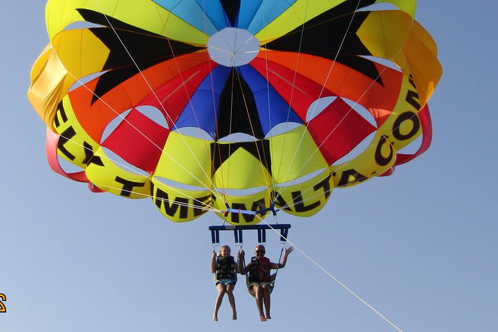 Parasailing Malta image