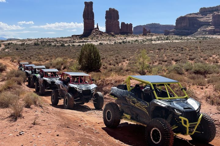 You-Drive Hell's Revenge Fins & Things UTV Tour 2 Guests image