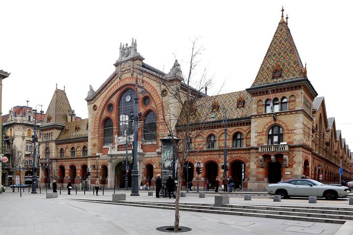 Budapest: Great Market Hall Culinary Tour image