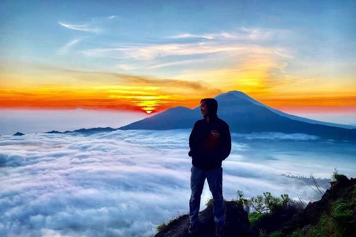 Amazing Private Tour: Mount Batur Volcano Sunrise Trek with Natural Hot Spring  image