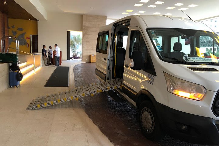 Transportation adapted round trip from Cancun Airport to Hotel Riviera Maya image