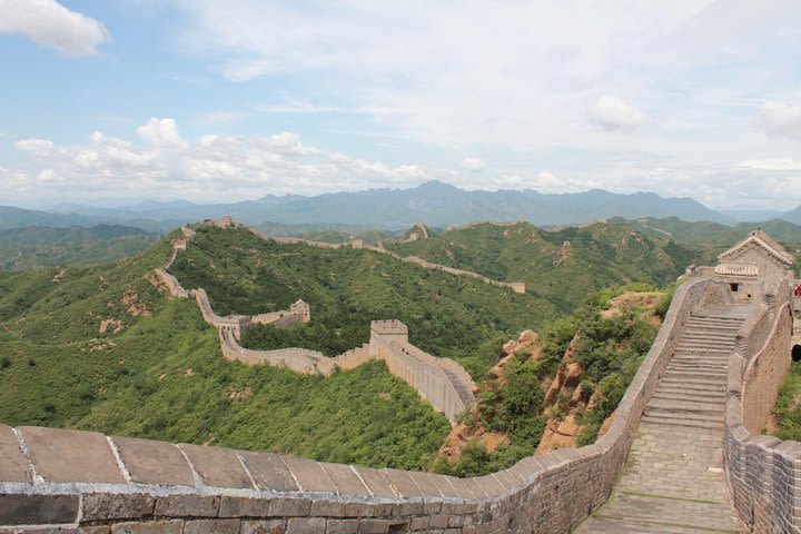 The Best 2 Section of Mutianyu and Simatai Great Wall Private Day Tour  image