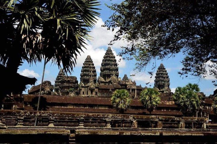 Temple Classic Tour-Small circuit tour of Angkor Archaeological Park-Siem Reap image