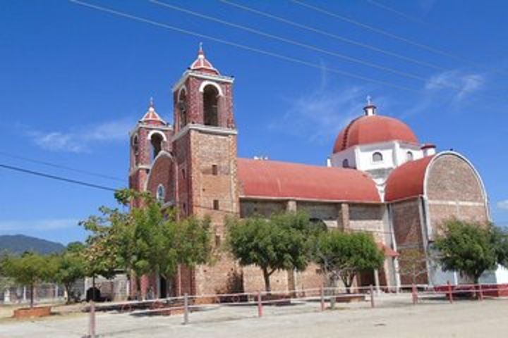 Cozoaltepec: Church of 20th century w/ Gavilan Mountain Tour image