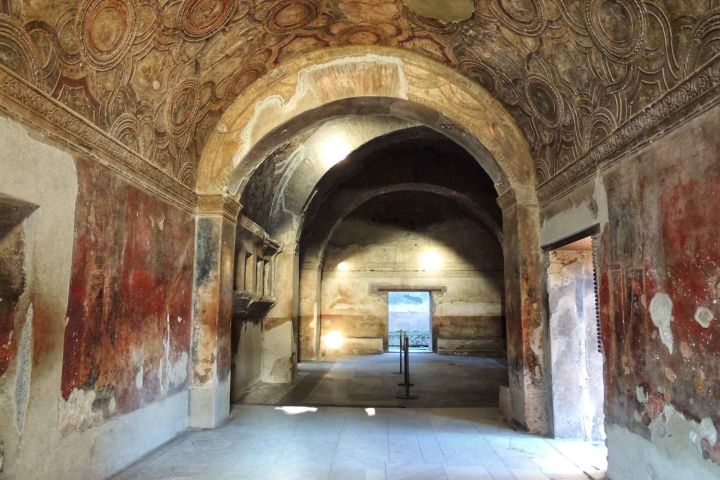From Naples: Pompeii and Herculaneum Half-Day Private Trip image