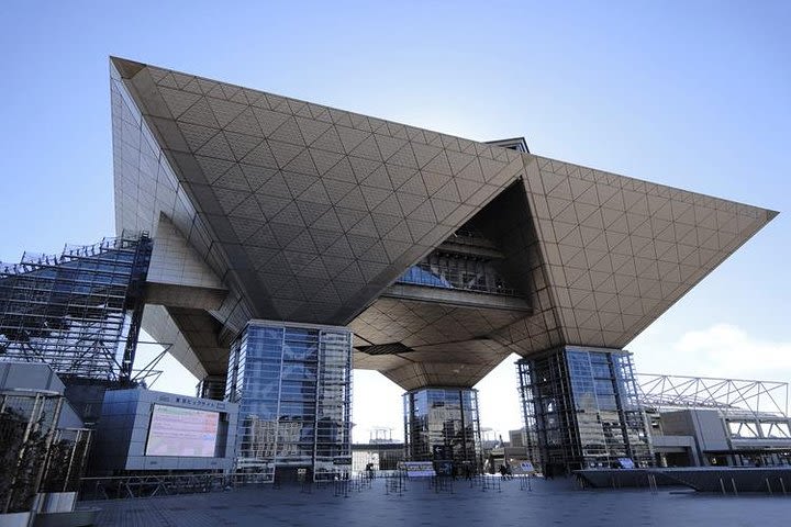 Olympics Old and New Architecture Tour image