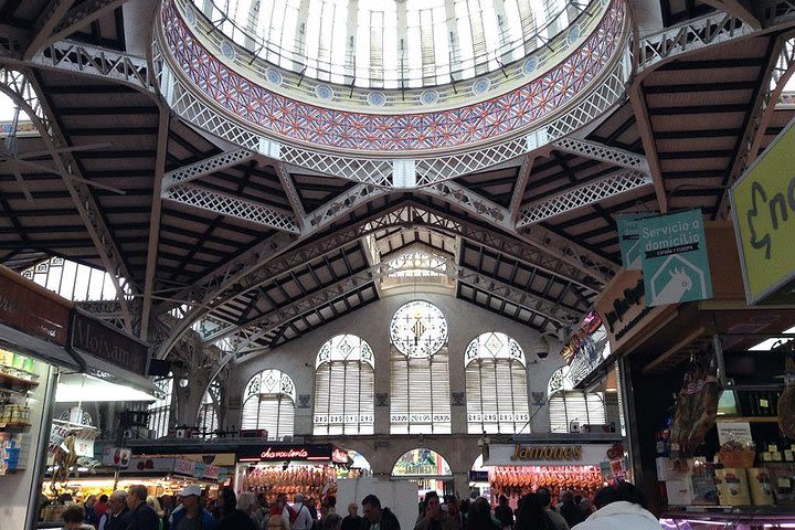 Private Tour of Valencia Central Market with Wine and Tapas Tasting image