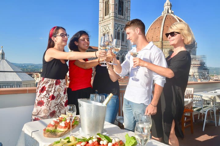 Florence: Walking Tour with Aperitivo(Happy Hour) in the oldest café in Florence image