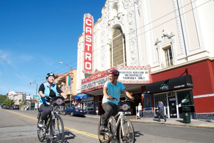 Private Streets of San Francisco Guided Electric Bike Tour image