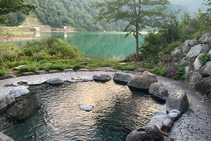 Hot spring / Onsen tour around Takayama city (About 3 hours) image