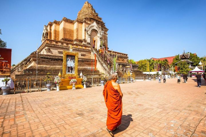 Chiang Mai City Arts & Temples Half-Day Tour image