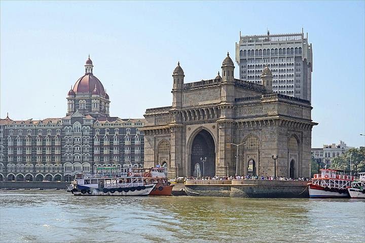 Best of Mumbai Private City Tour with Lunch and Transport. image