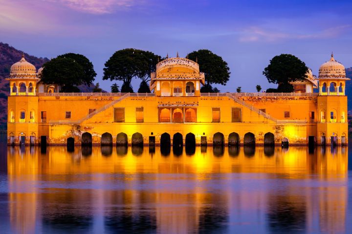 Private Jaipur Tour from Delhi by Express Train image