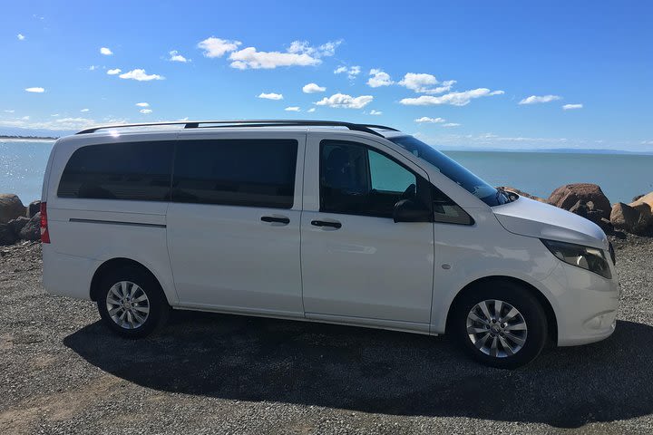 Private Arrival Transfer: Christchurch Airport to Central Christchurch image