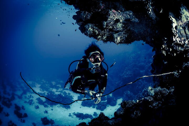 SSI Deep Diving Specialty Session in Tenerife image