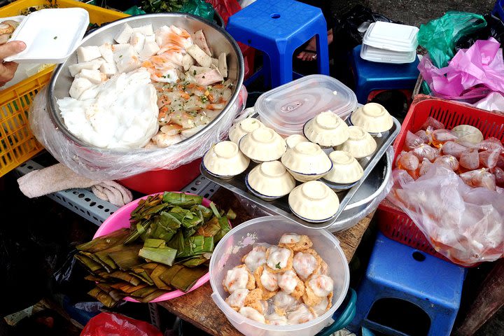 Ho Chi Minh City Street Food Tour with Dinner image