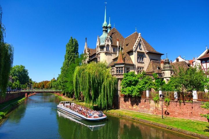 Strasbourg Gourmet Food & Wine Tour (Private) image