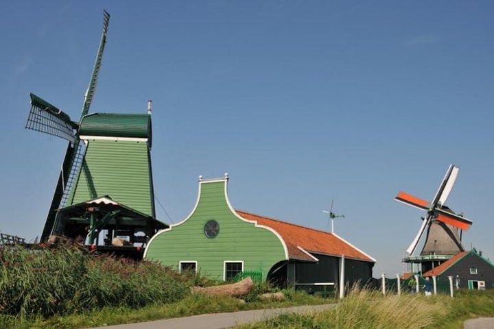 Zaanse Schans Windmills-Volendam-Giethoorn Private Tour Private Guide 1 day image