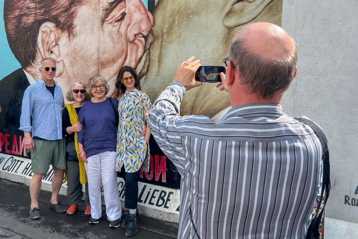 Berlin Cold War Private Tour image